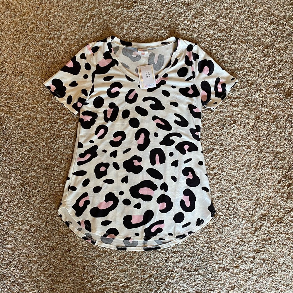 Lularoe Iris